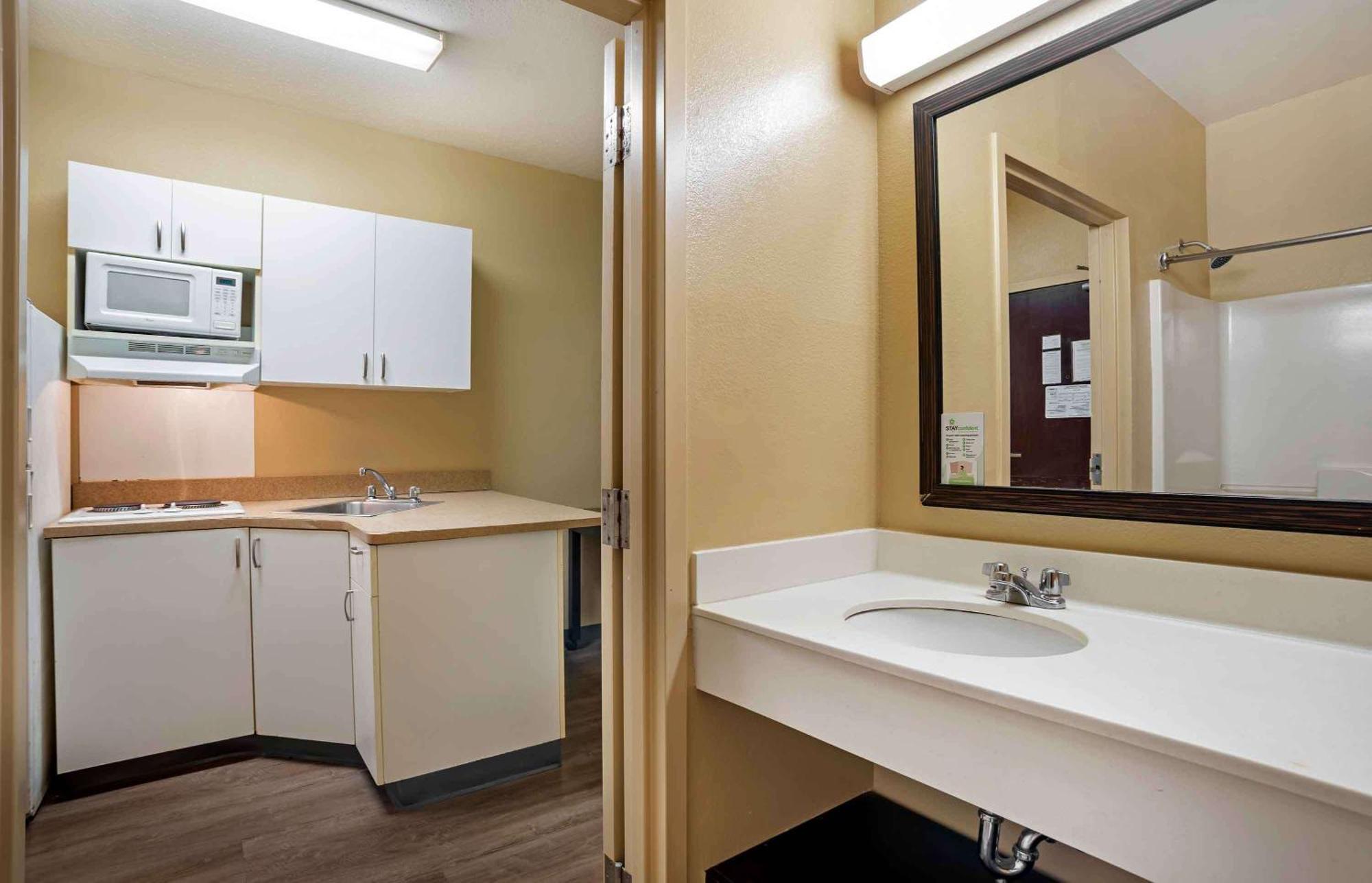 Extended Stay America Select Suites - Baton Rouge - Citiplace Eksteriør billede